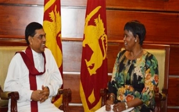 Botswana High Commissioner to Sri Lanka H.E Lesego Ethel Motsumi with the Sri Lankan Minister of Economic Development Hon Basil Rajapaksa, during the High Commissioner\'s recent visit to Sri Lanka.